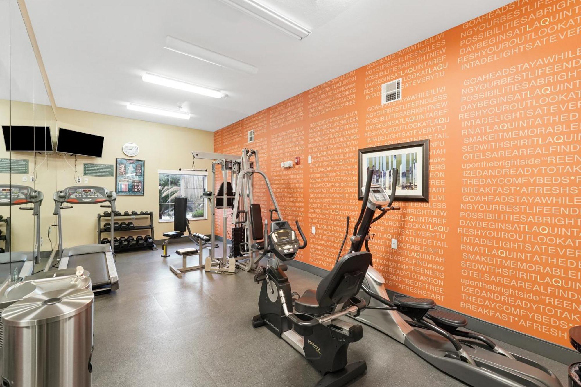 La Quinta By Wyndham Houston Hobby Airport Hotel Ngoại thất bức ảnh