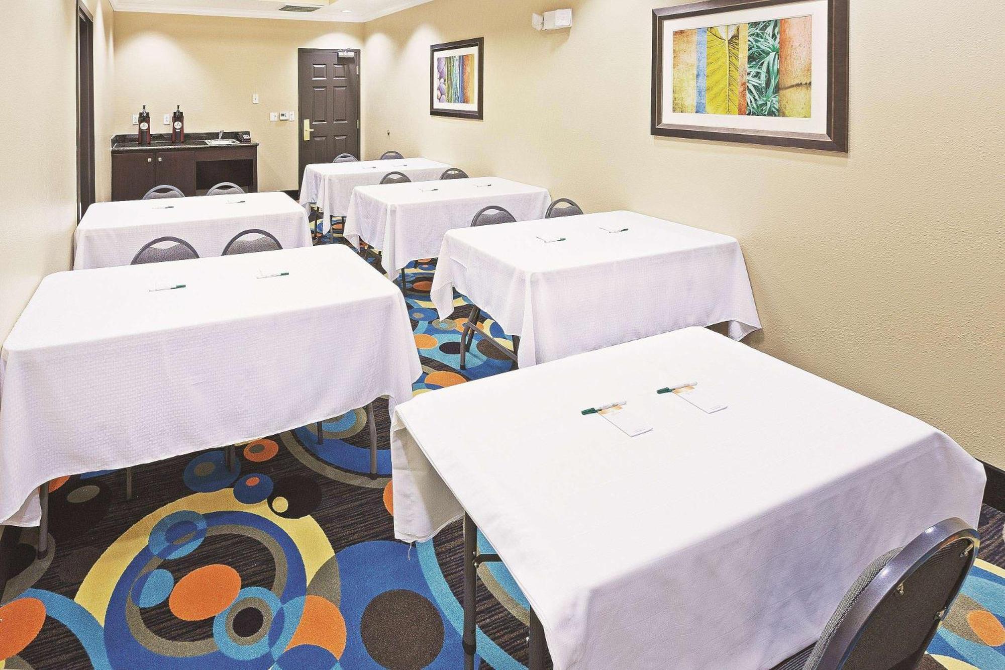 La Quinta By Wyndham Houston Hobby Airport Hotel Ngoại thất bức ảnh