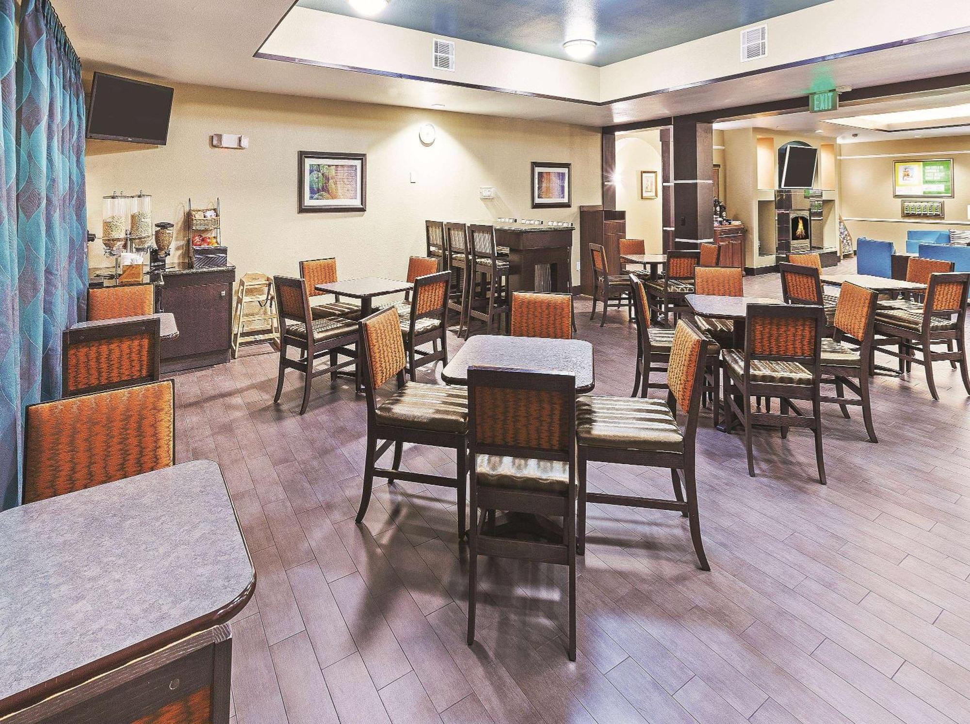 La Quinta By Wyndham Houston Hobby Airport Hotel Ngoại thất bức ảnh